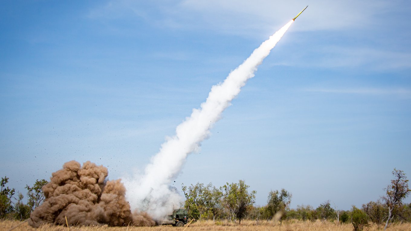 Пуск GMLRS