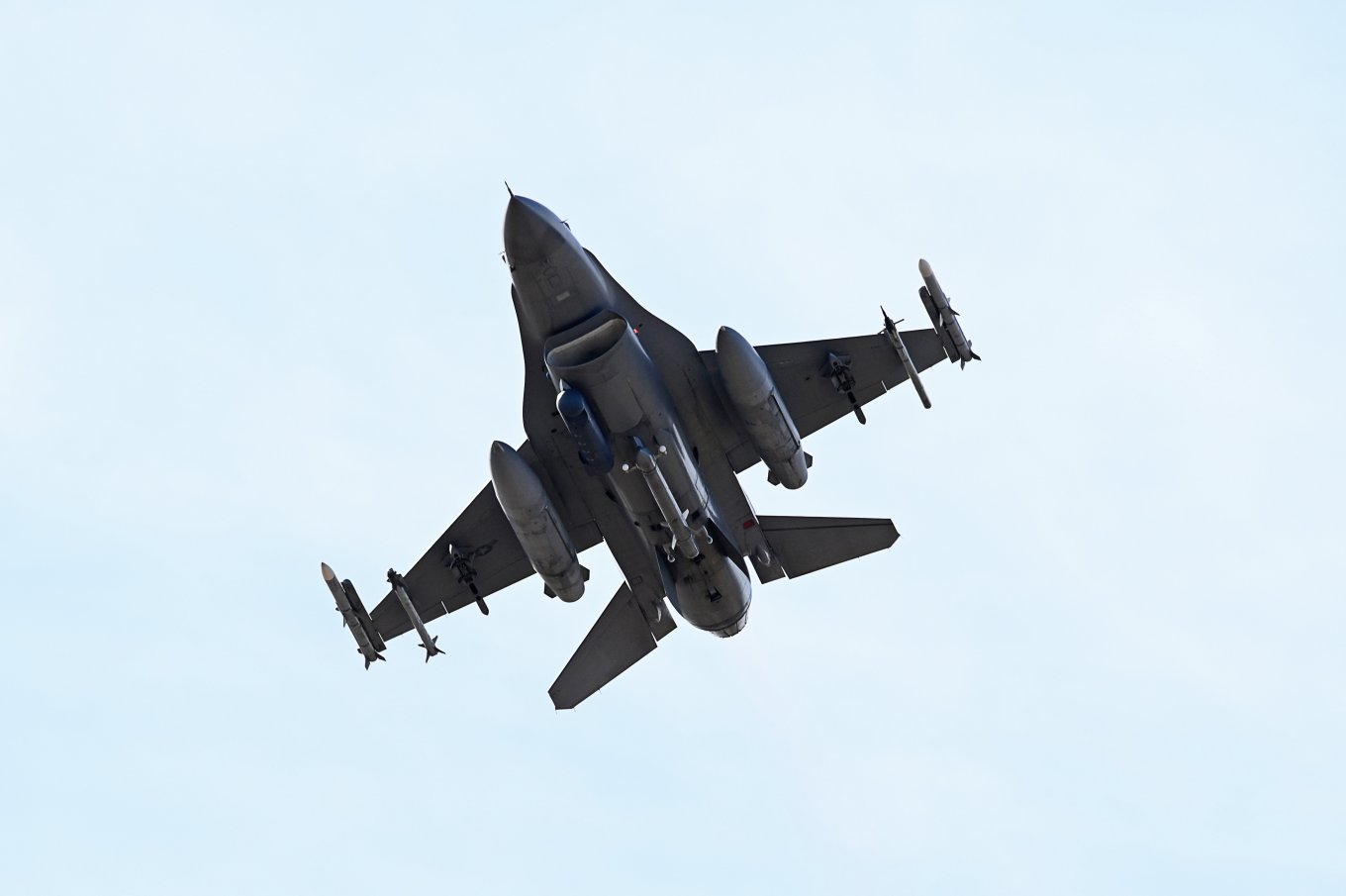 F-16