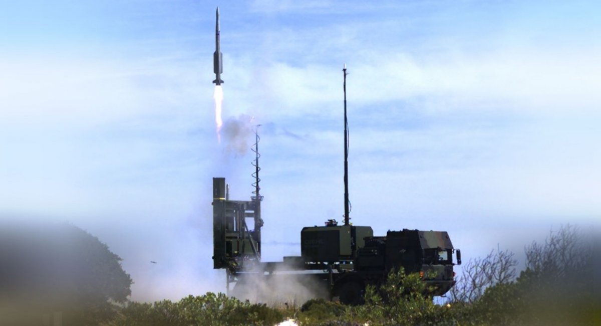 Пуск ракети ЗРК IRIS-T, фото ілюстративне