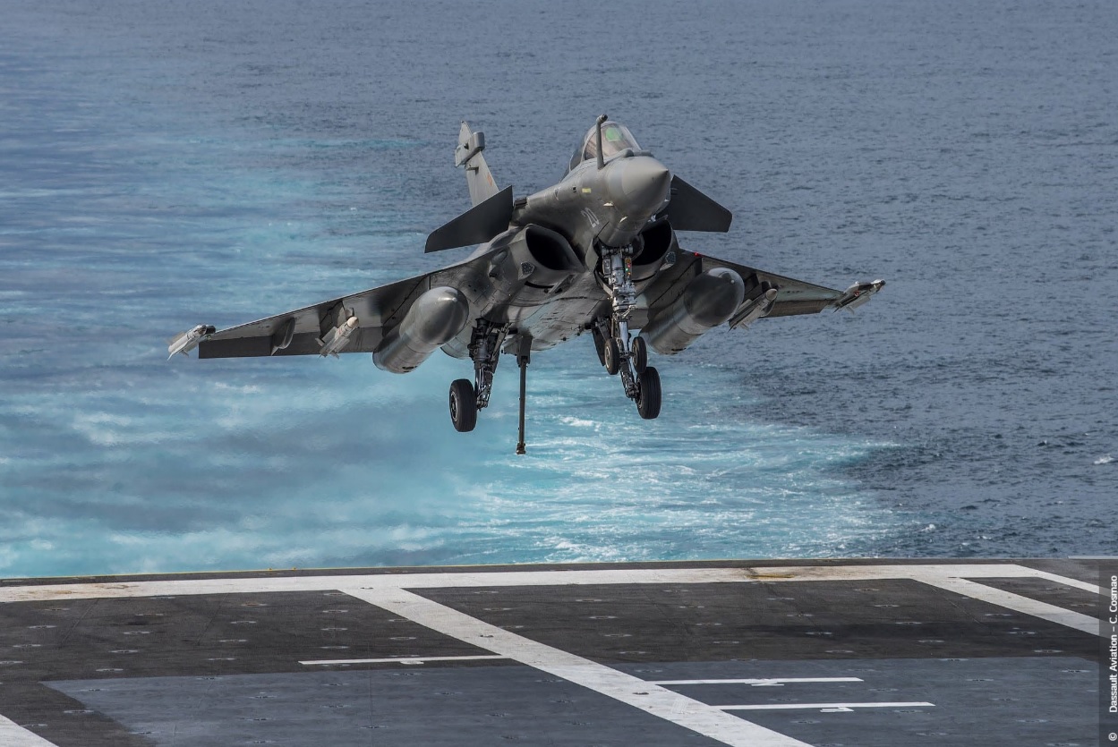 Палубний винищувач Rafale M