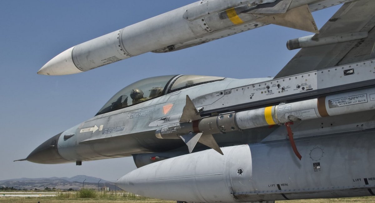Грецький F-16