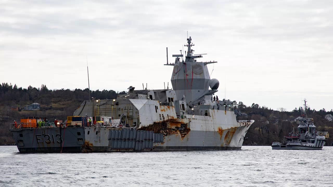HNoMS Helge Ingstad
