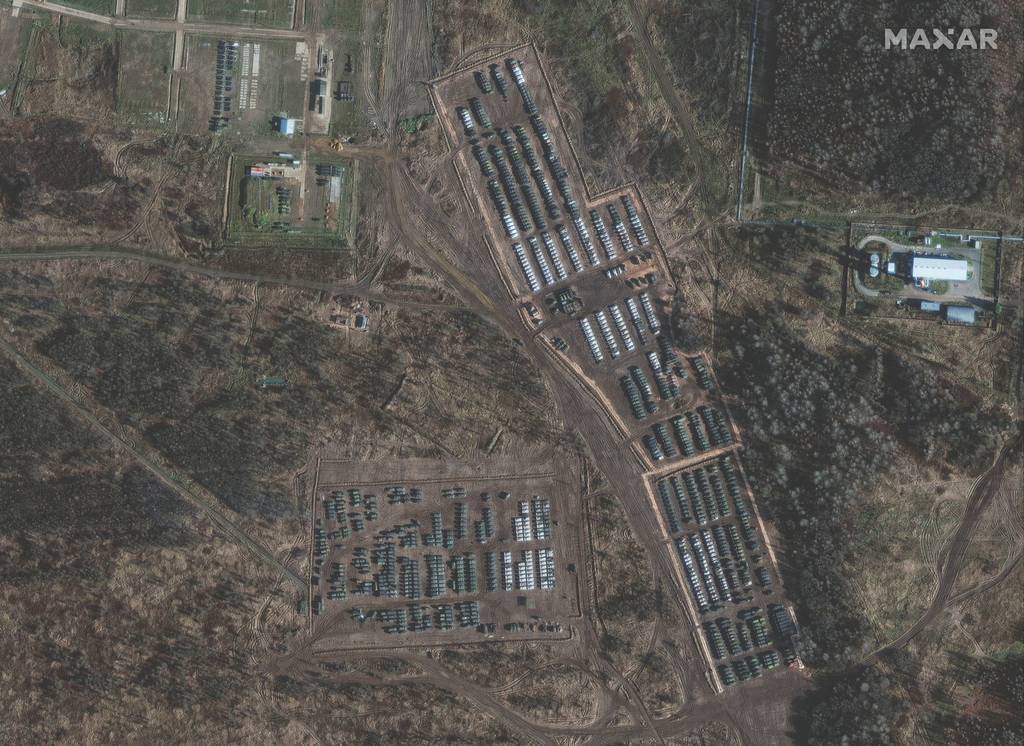 Супутниковий знімок, який відображає частини армії РФ, котрі можуть бути націлені проти України, фото з відкритих джерел