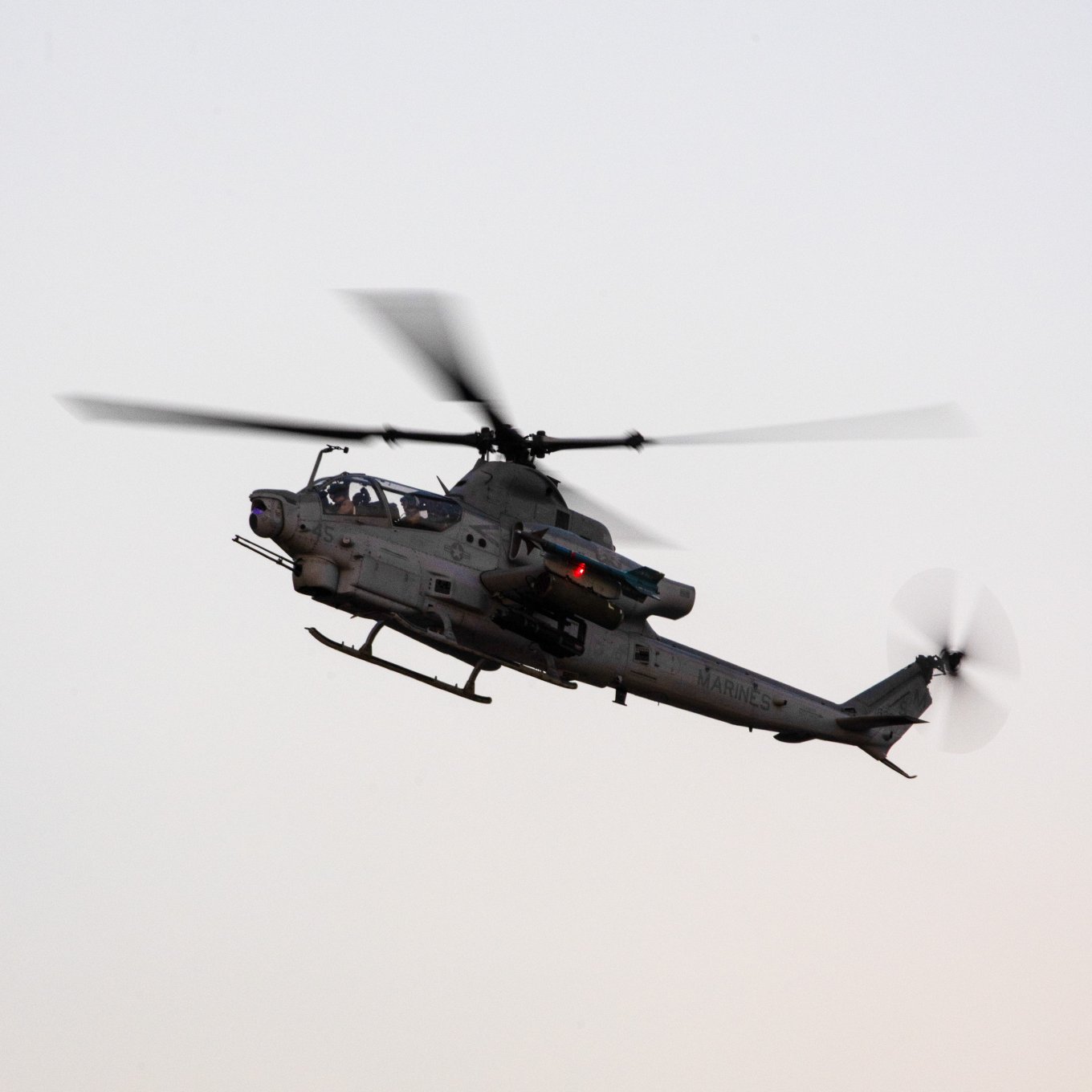 Вертоліт AH-1Z Viper