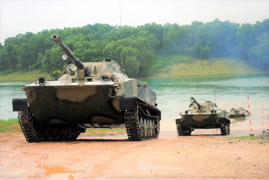 В'єтнамські плаваючі танки ПТ-76