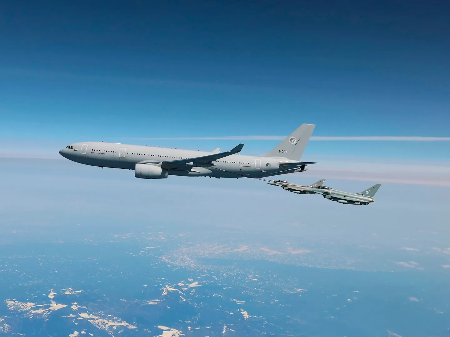 Літак-дозаправник Airbus A330 MRTT