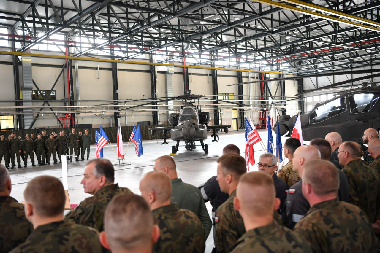 Орендований AH-64D Apache у Польщі