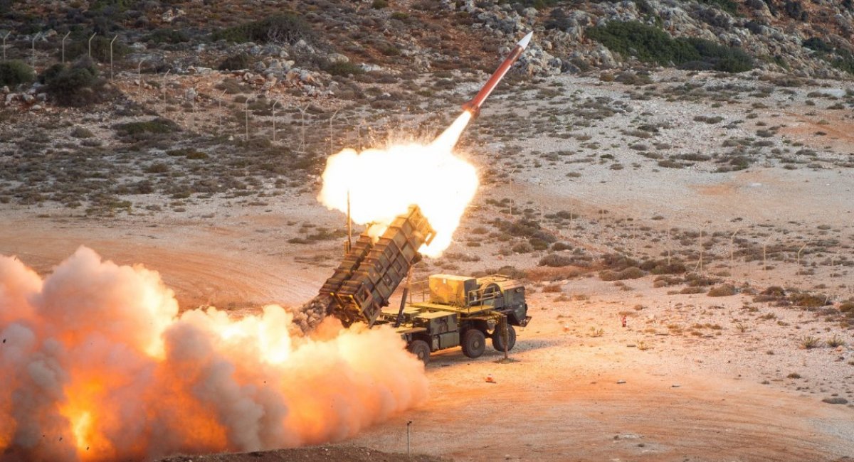 Запуск зенітної ракети PAC-2 GEM-T з ЗРК Patriot. Фото: Bundeswehr