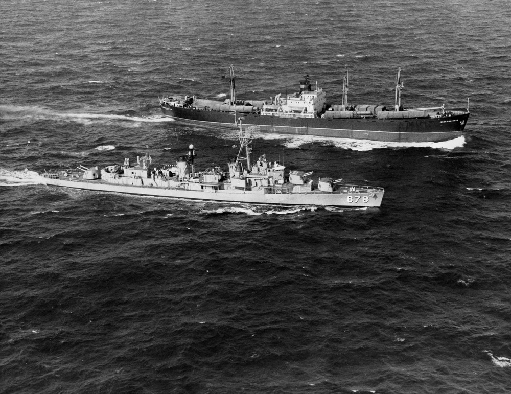 USS Vesole та "Ползунов", 11 листопада 1962 року