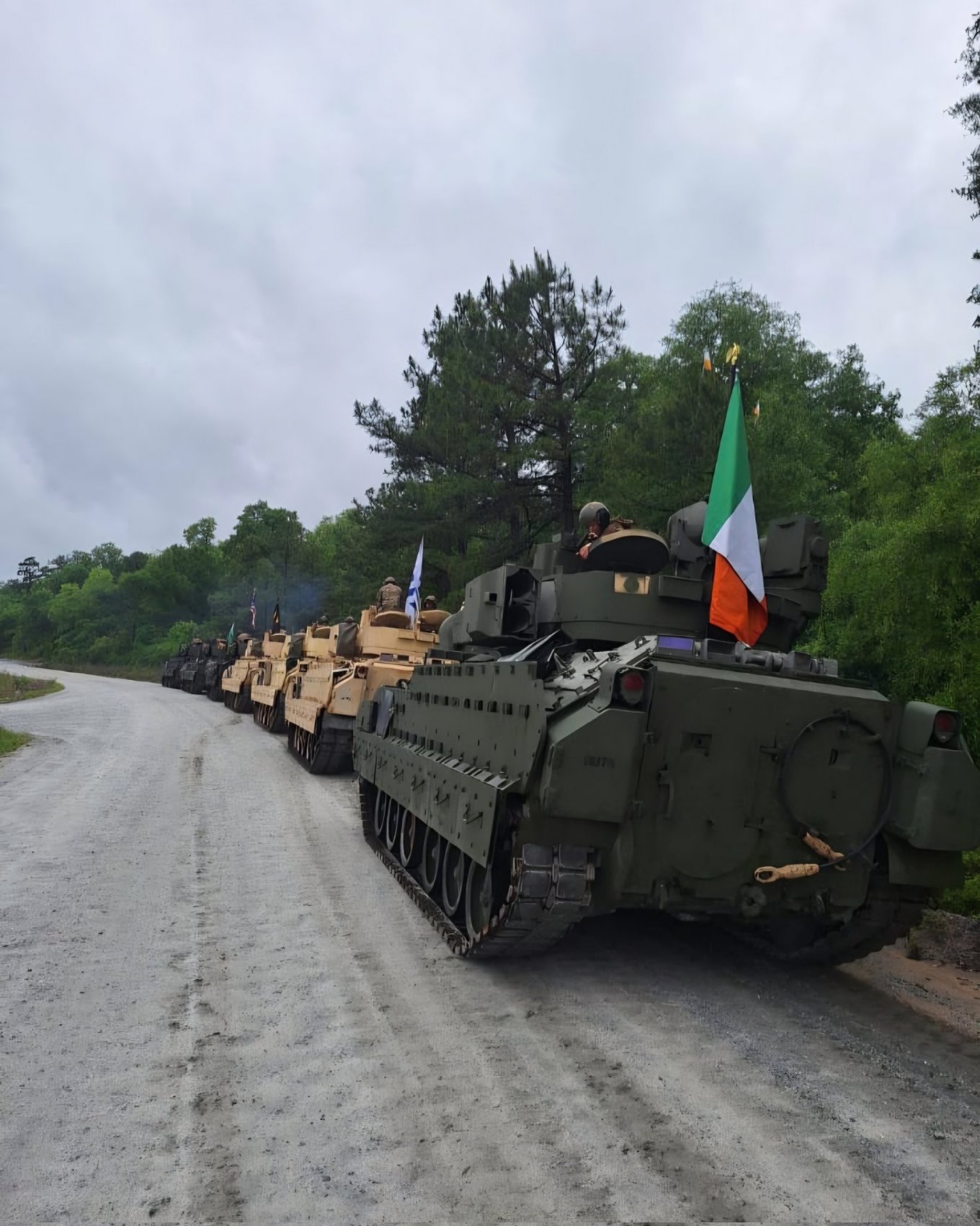 БМП Bradley