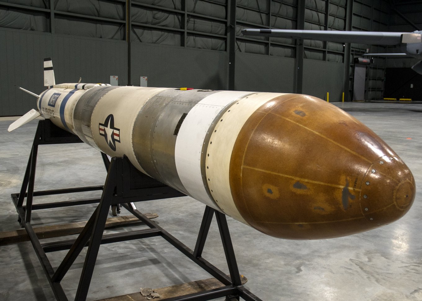 ASM-135 ASAT ракета проти супутника