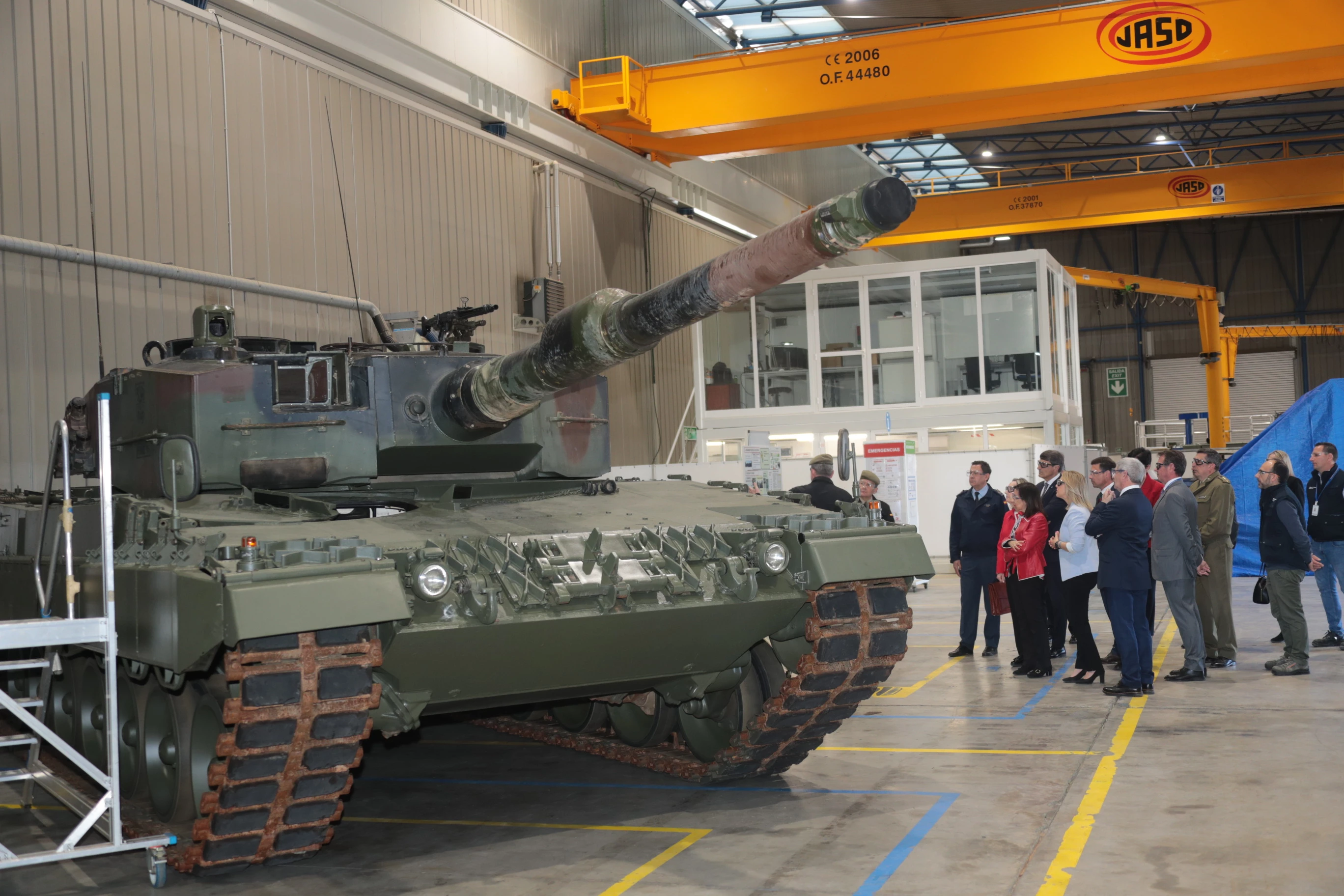 Leopard 2A4 іспанія
