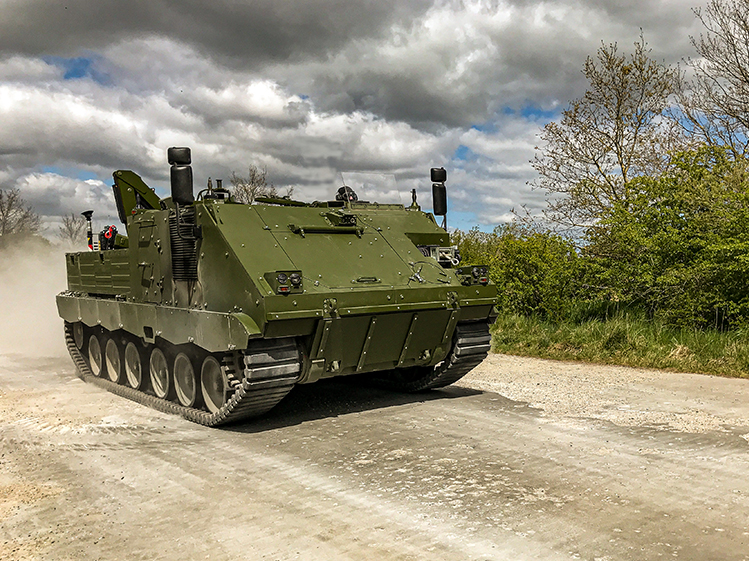 Гусенична  машина ACSV G5