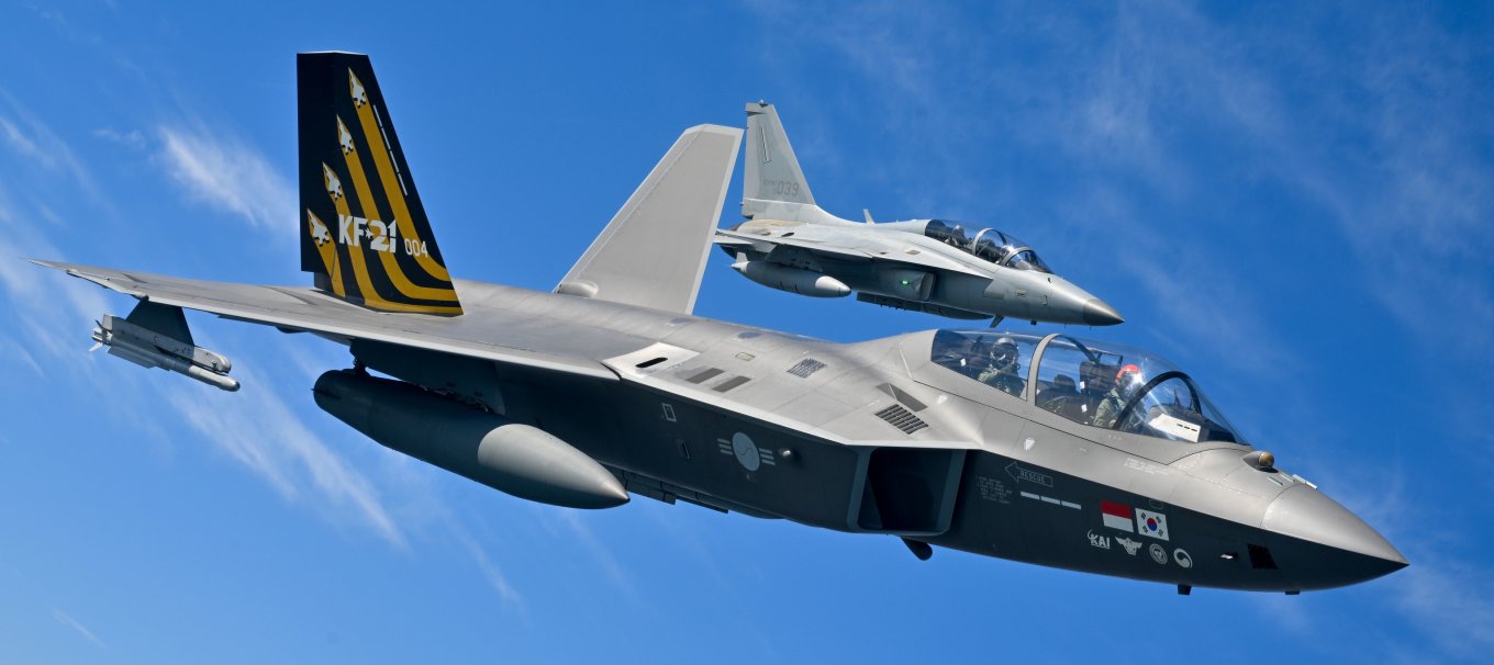 KF-21 Boramae та FA-50