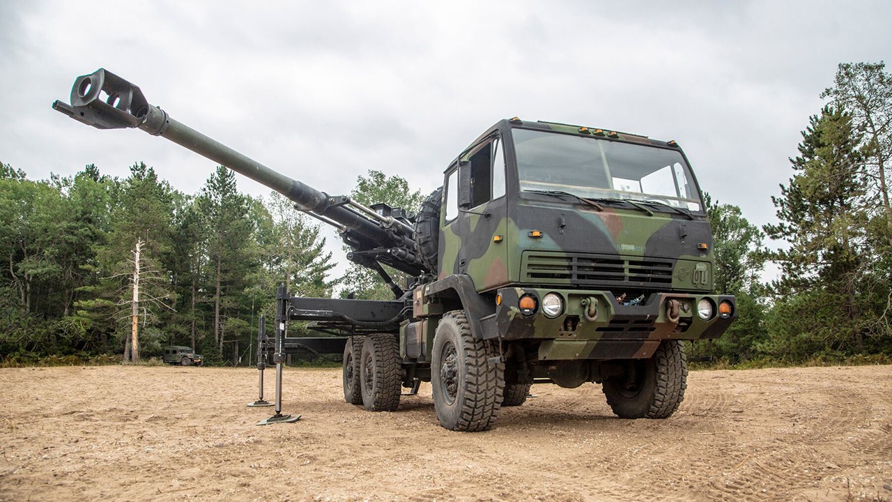 колісна САУ Brutus армія США M109A7 Paladin