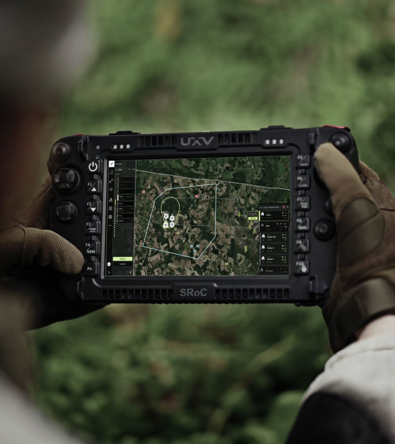 Спершу постачали дрони в Україну, а тепер Quantum Systems робитиме "безпілотними" вантажівки Daimler Truck