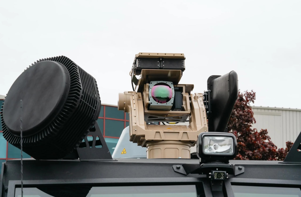 Перевірений в Україні бронеавтомобіль Senator MRAP оснастили для боротьби з дронами