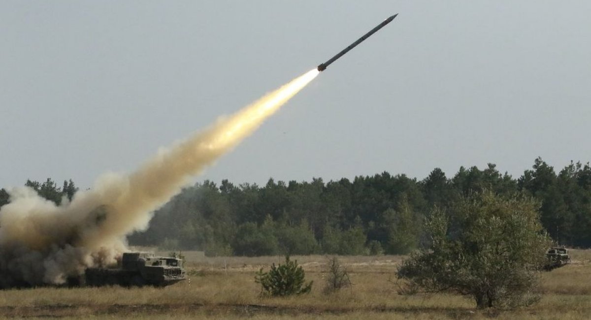 3 листопада в Україні відзначають День ракетних військ і артилерії, День інженерних військ, ЗСУ, Defense Express