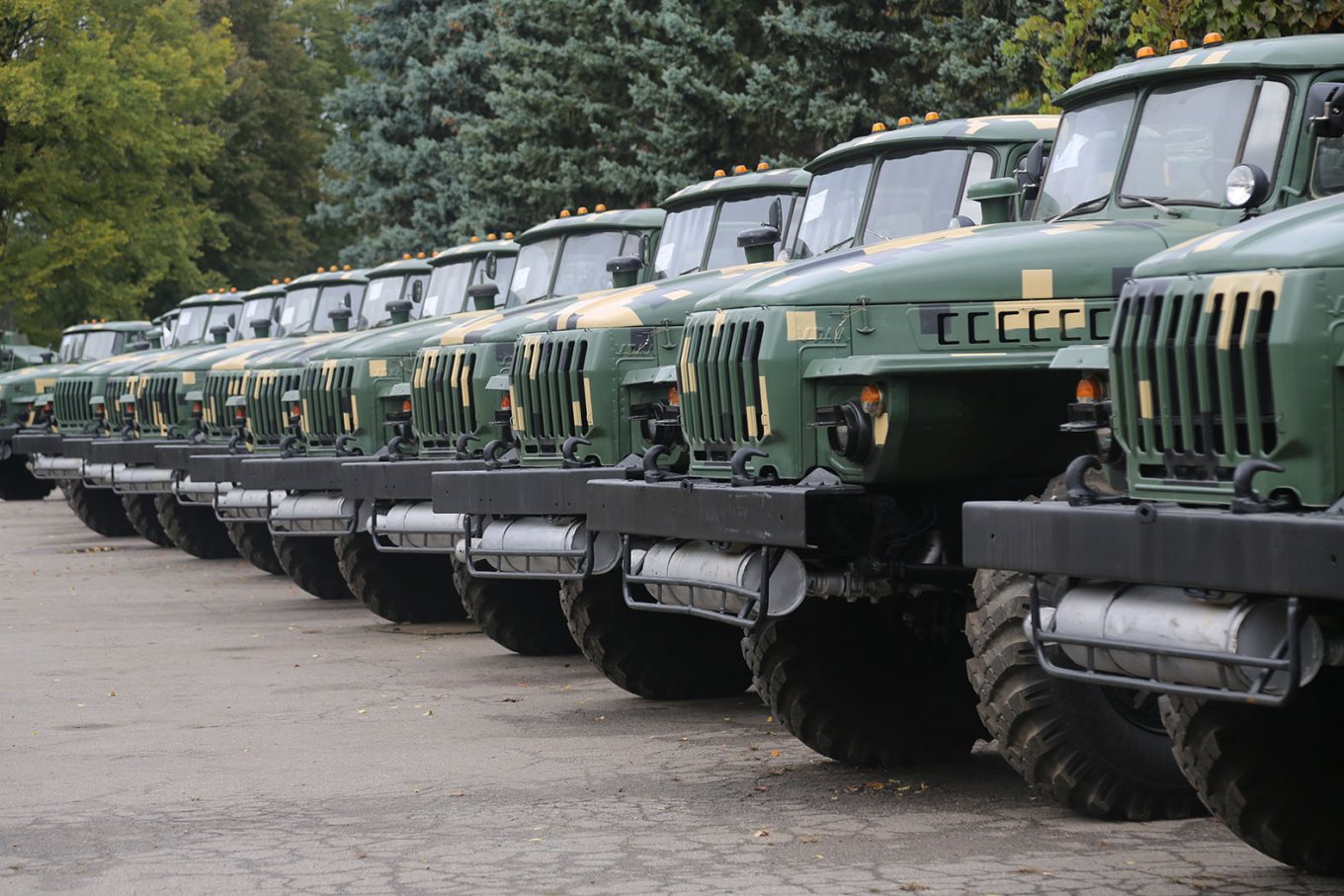 Паливозаправники на базі Урал-4320 передані ЗСУ