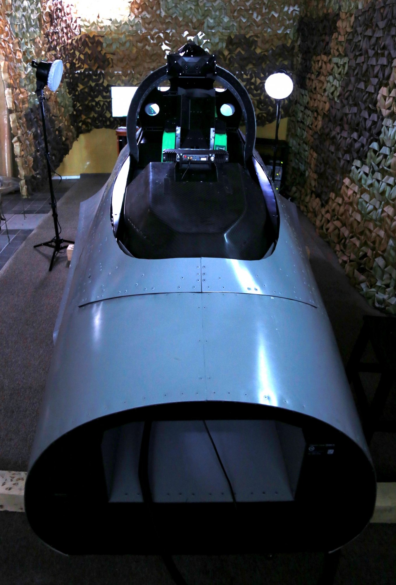 тренажер F-16