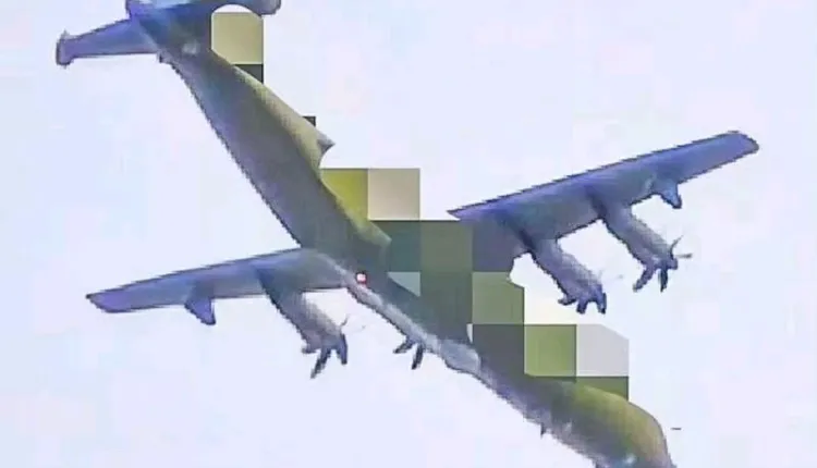 Китай має схожий на Ан-12 транспортник Y-9, з якого могли зробити 