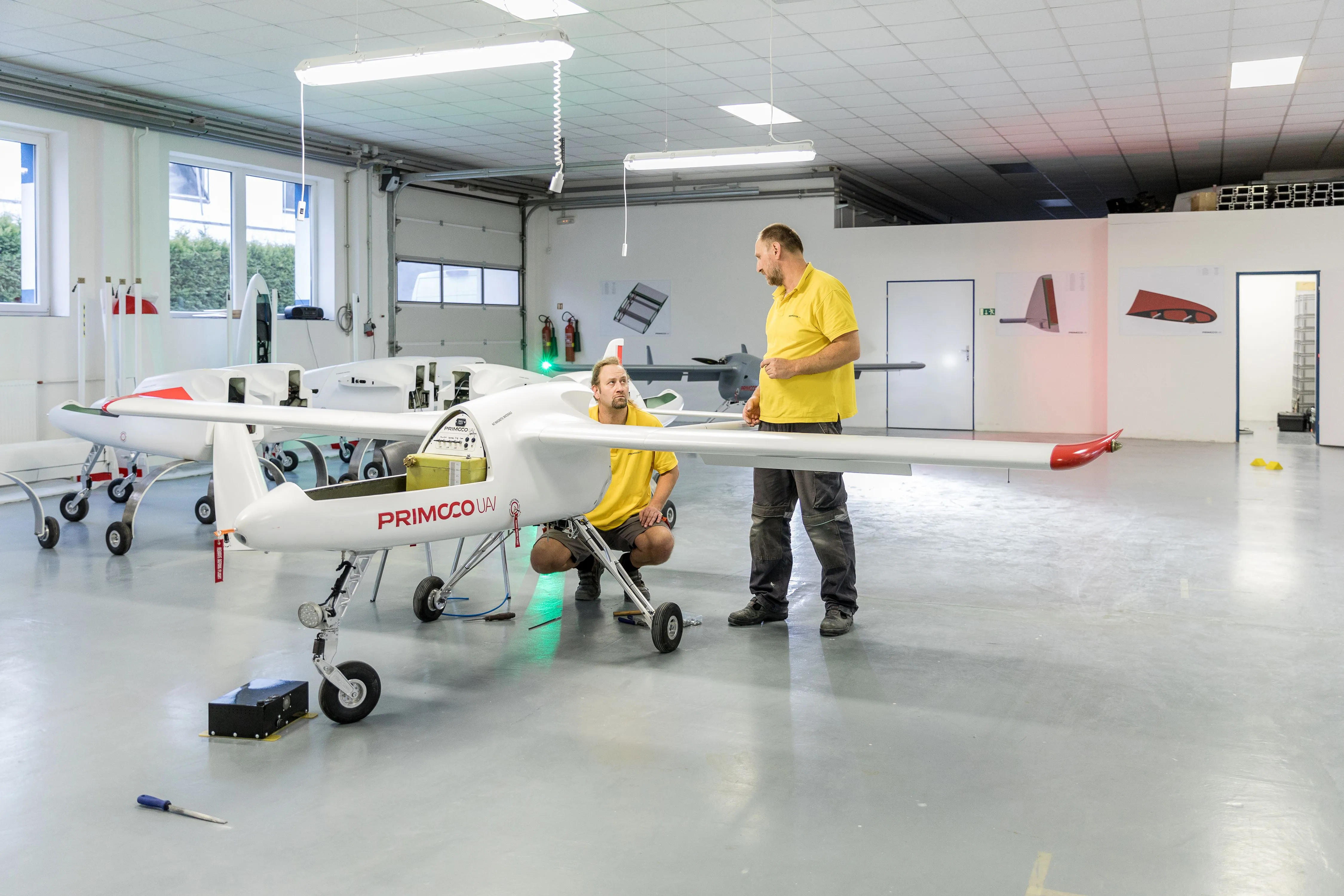 Чеська компанія, яка постачала дрони Україні, у 2028 році почне будувати новий завод, щоб робити 300 дронів на рік