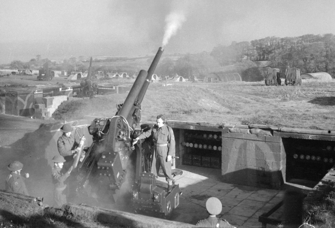 QF 3.7-inch AA