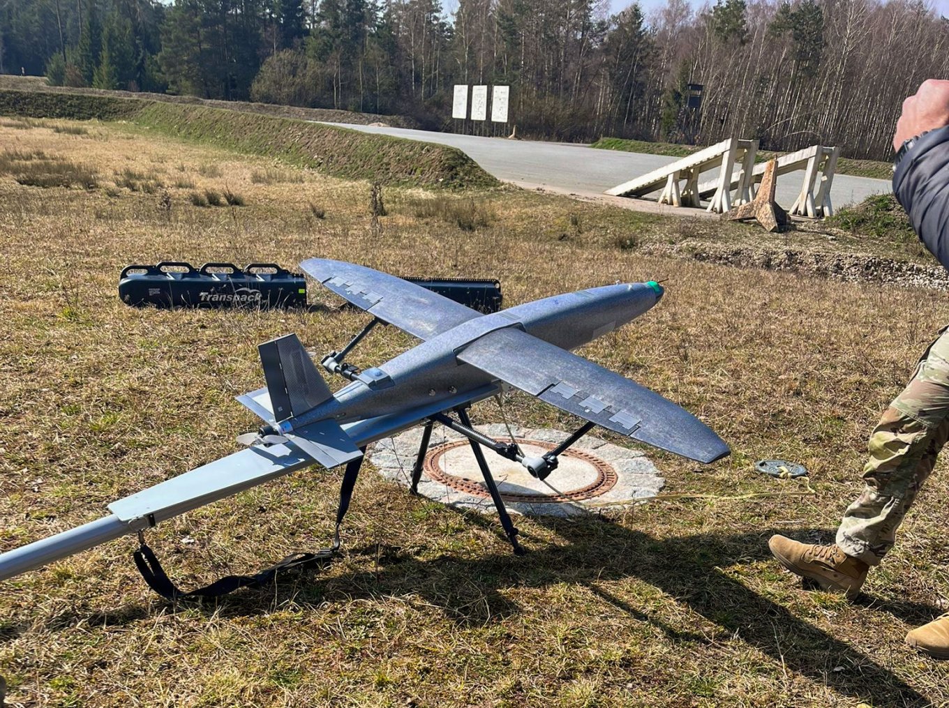 Hornet дрон