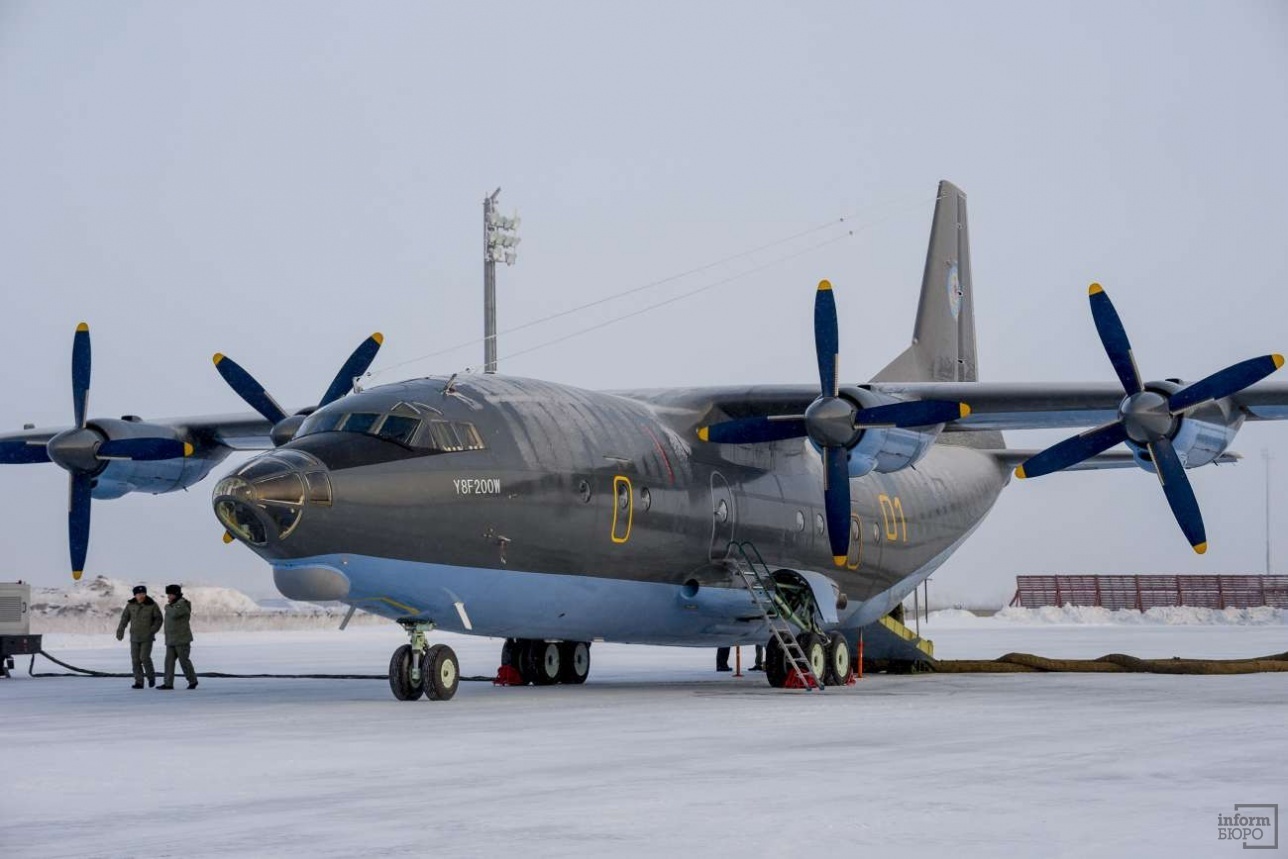 Китай за 7 років поставив у Казахстан шість Y-8, створених на базі Ан-12, про що це каже