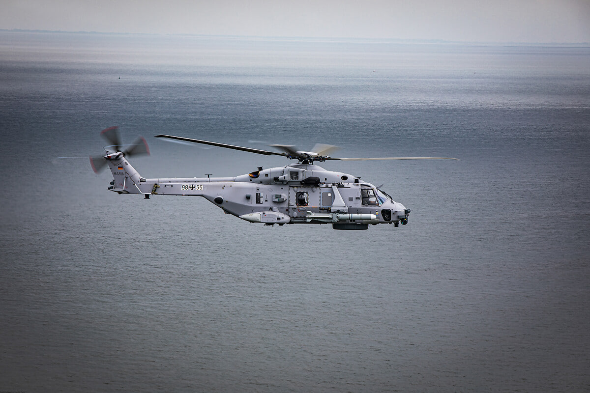 Перший морський вертоліт NH90 Sea Tiger ВМС Німеччини