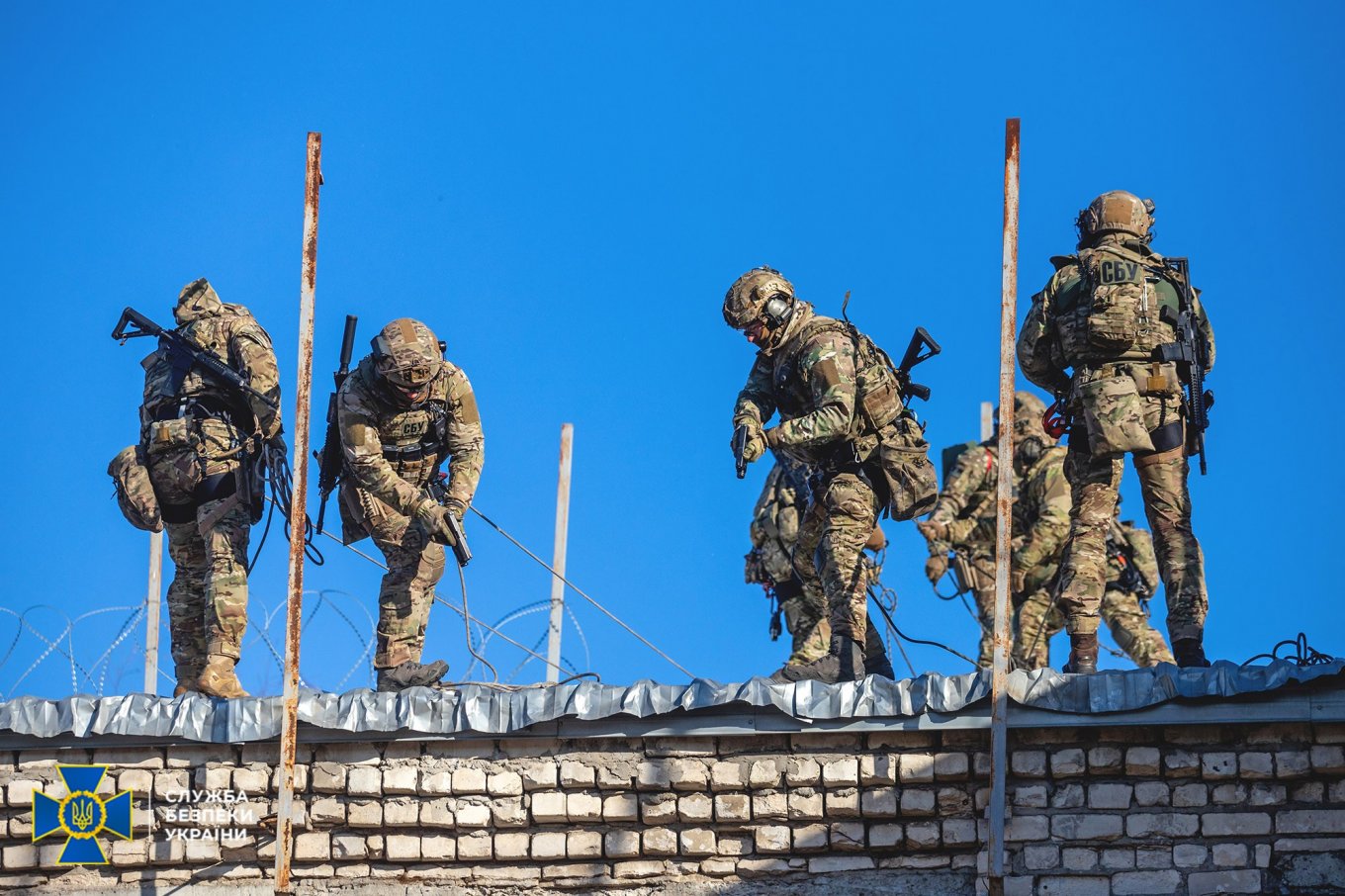 Антитерористичні навчання в ООС, силові структури під приводом СБУ готувалися до протидії диверсіям, Defense Express