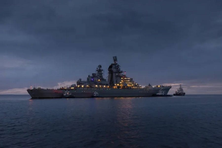 атомний ракетний крейсер Адмирал Нахимов ВМФ РФ