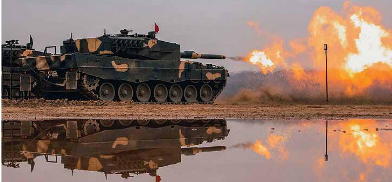 танк Leopard 2A4HU, Defense Express