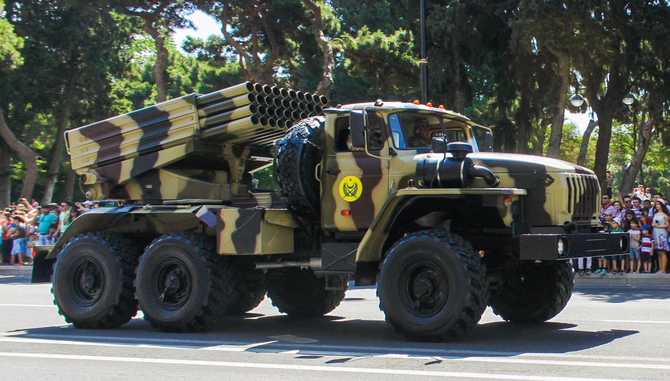 Азербайджанська РСЗВ БМ-21