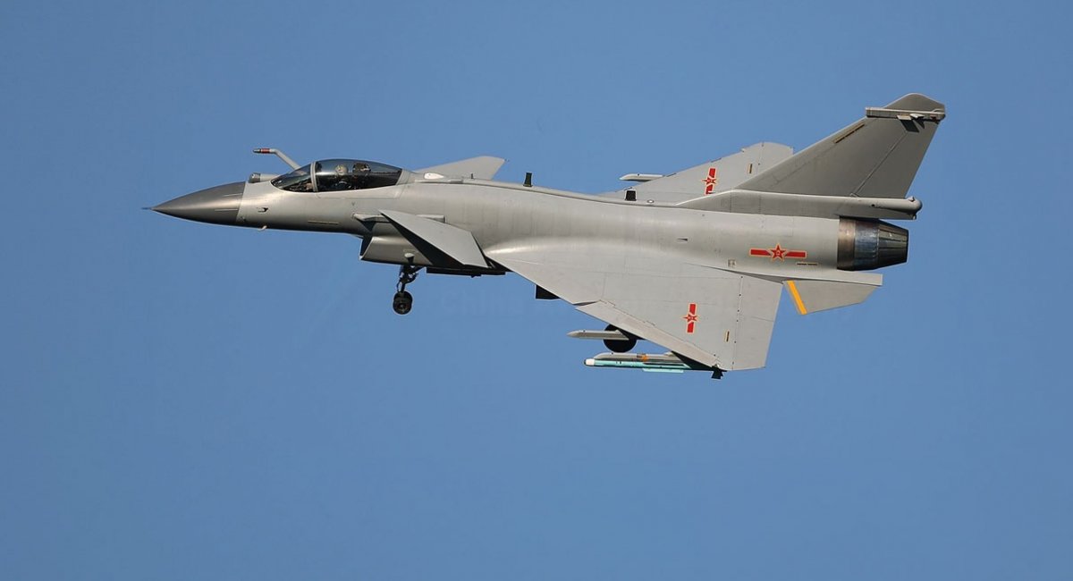 J-10 ПС Китаю