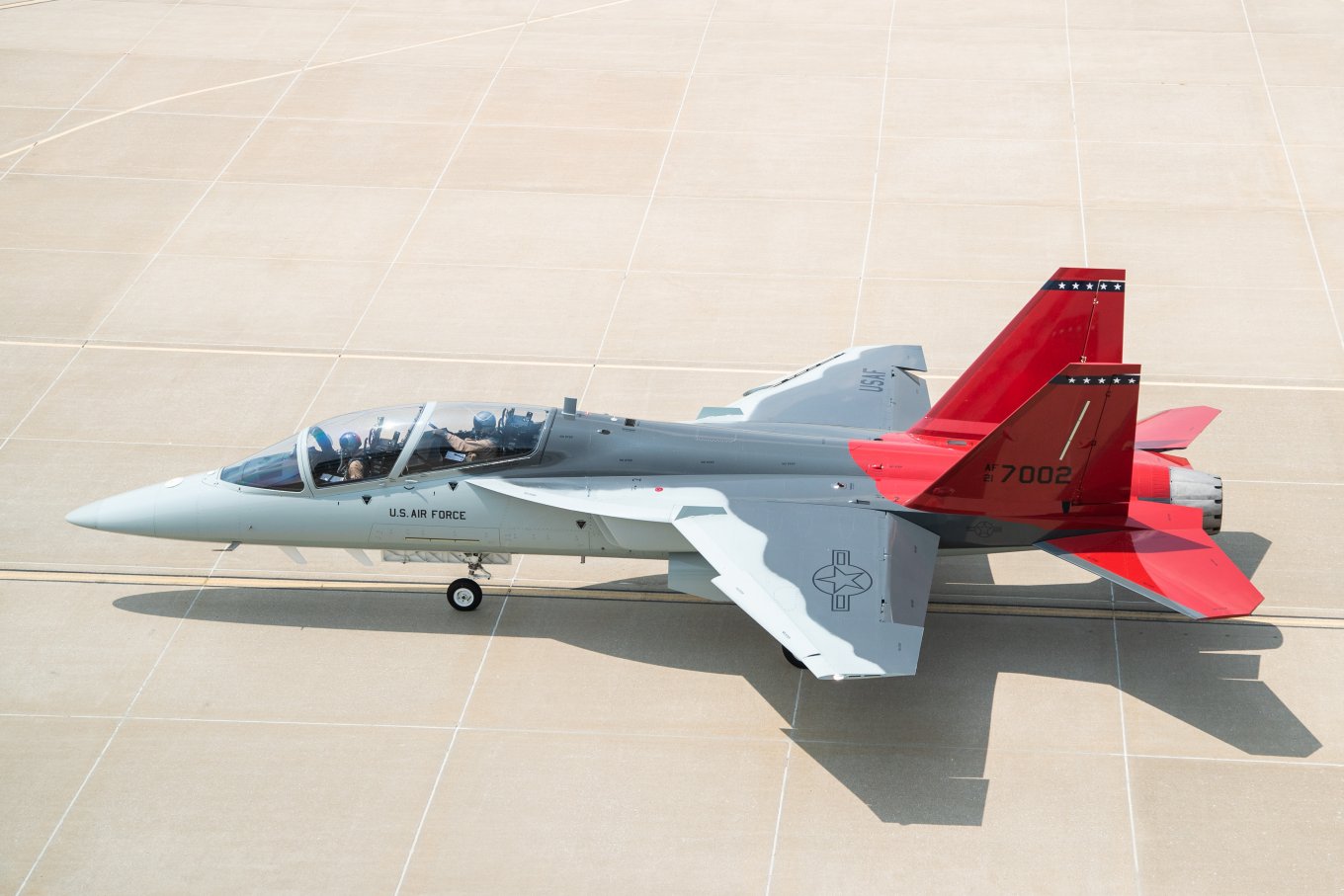 навчально-тренувальний літак T-7A Red Hawk