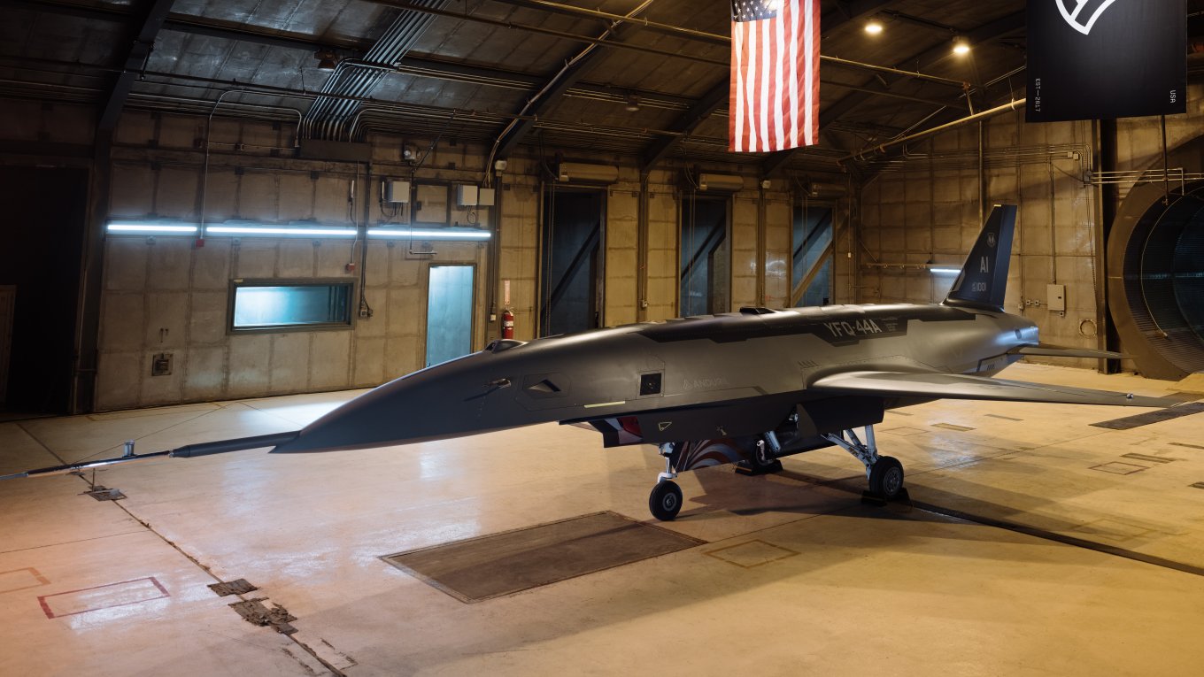 YFQ-44 Fury від Anduril