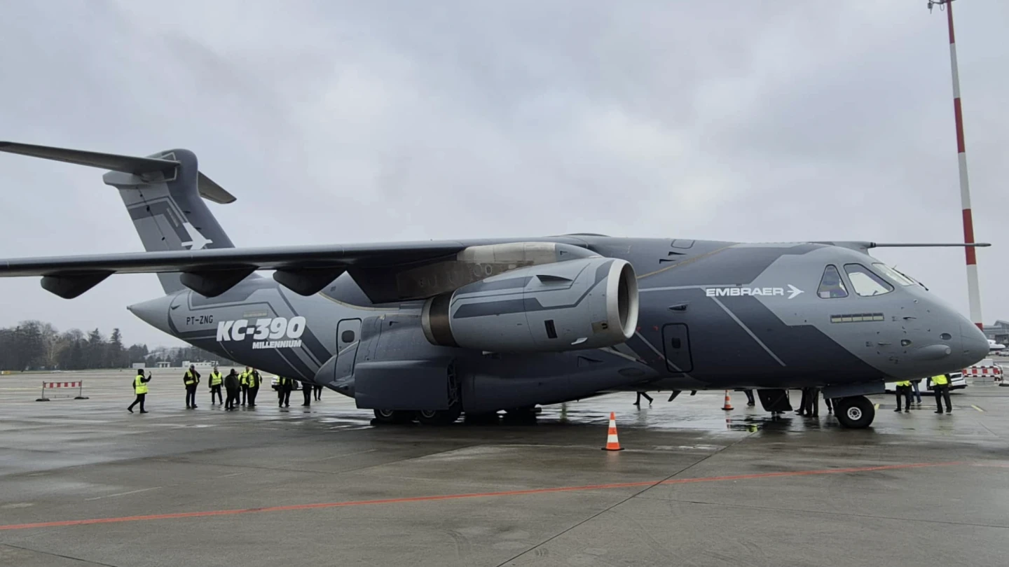 Схоже, Airbus та Lockheed Martin пролітають повз Польщу, підписано попередні угоди з Embraer на KC-390