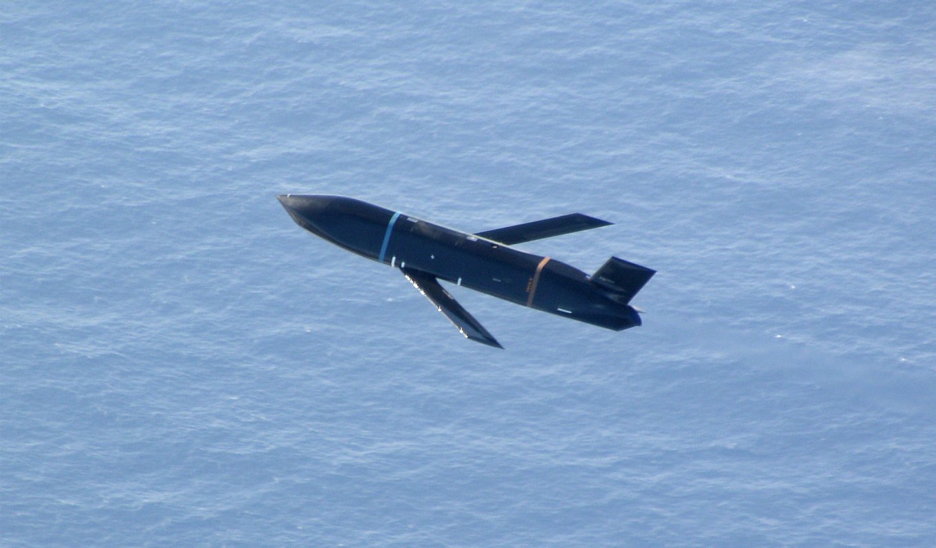 AGM-158C LRASM
