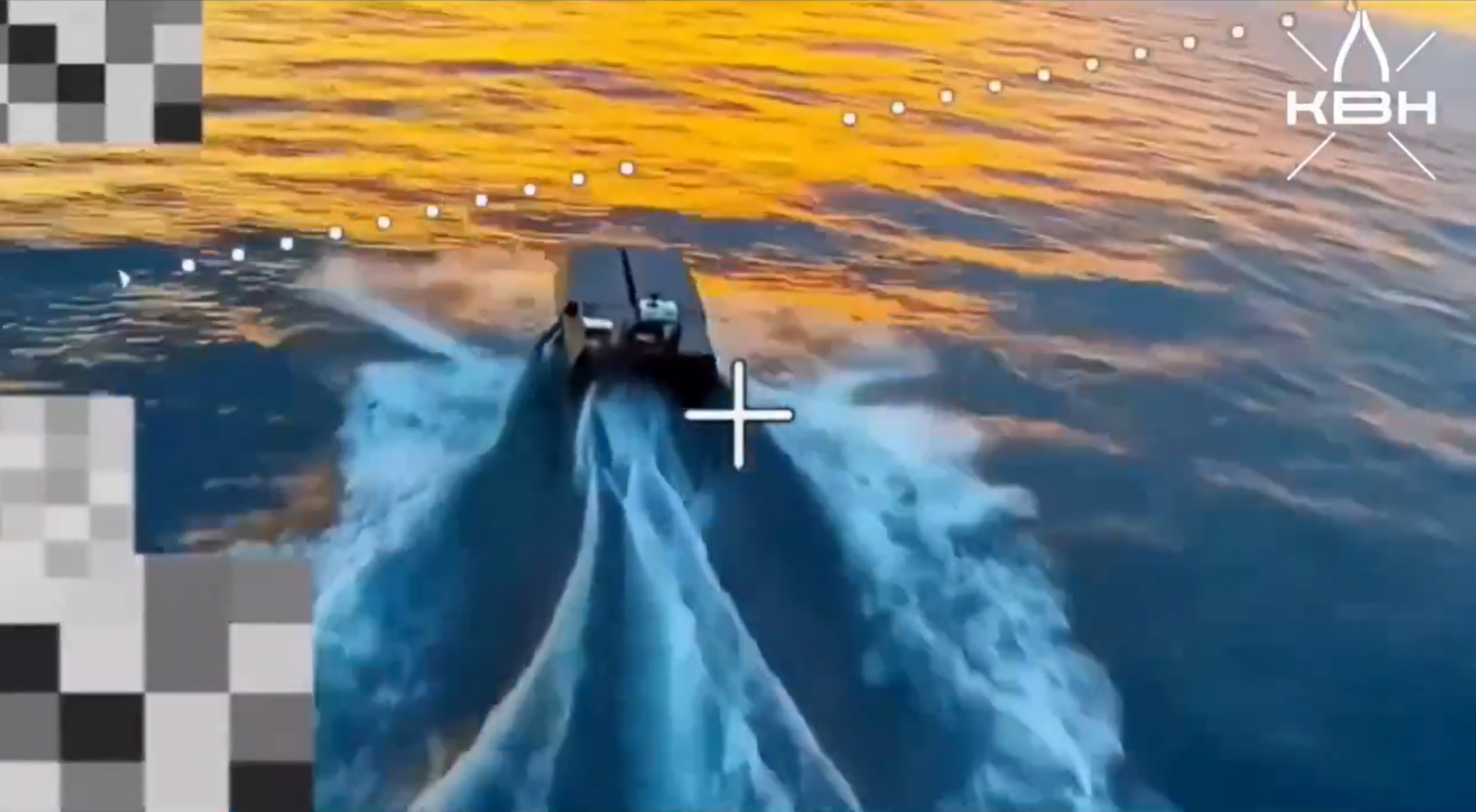 БЕК що використовувався у якості мішені, ймовірно "Скорлупа", адже можна побачити аналогічний відсік під FPV-дрони