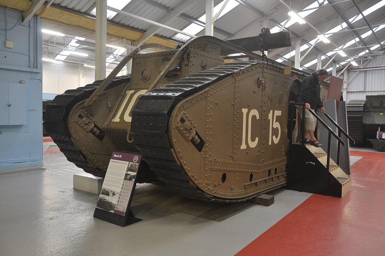 БТР Mark IX