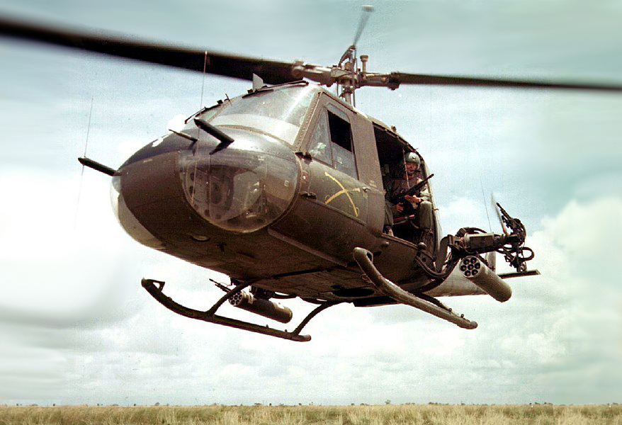 UH-1B у В'єтнамі