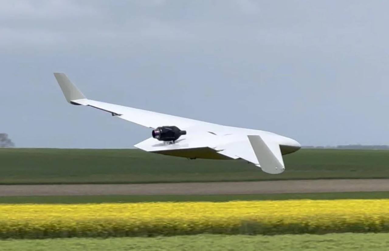MV-100 Veloce 330