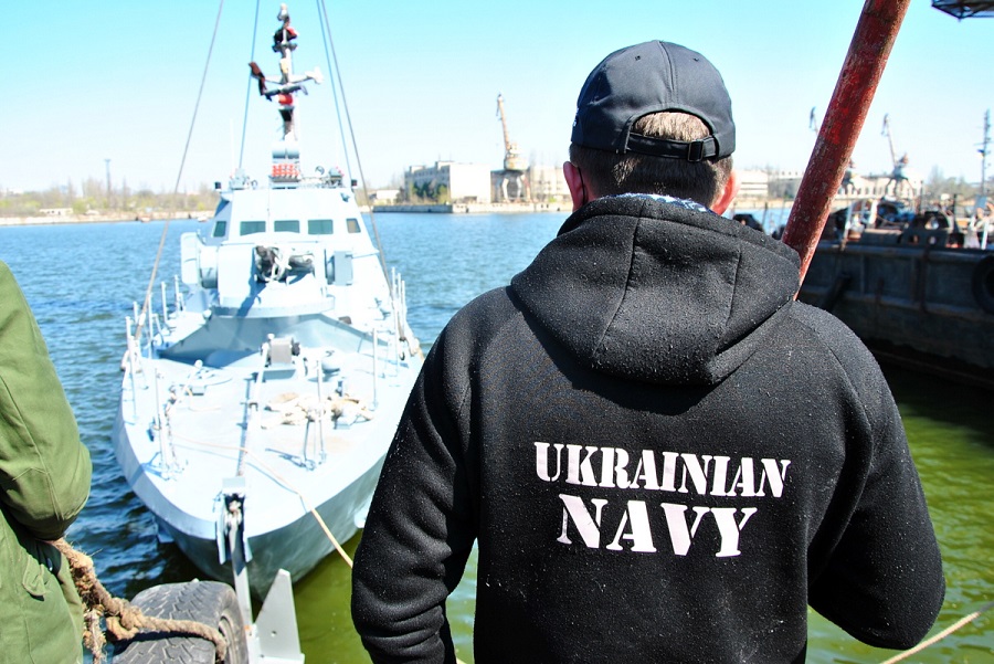 розвиток військового флоту України