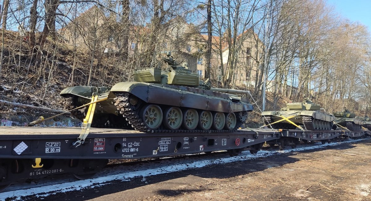 Чехія готує до відправки Т-72 та БМП-1 для ЗСУ, фото з відкритих джерел