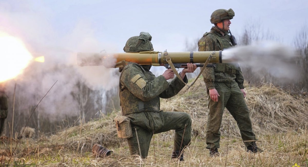 Рашисти купують в білорусів зброю для піхотних частин, фото ілюстративне