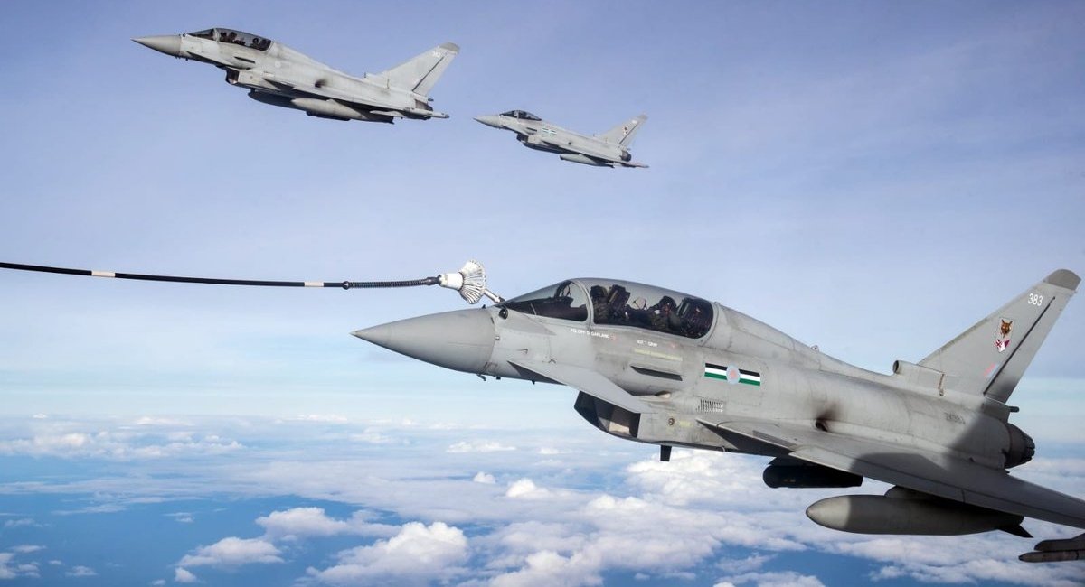 Туманний Альбіон створив спільну із Катаром навчальну ескадрилью, котра готуватиме пілотів на дев’яти літаках Hawk T2
