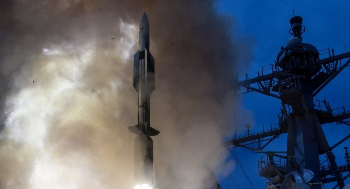 Ілюстративне фото пуску зенітної ракети SM-6