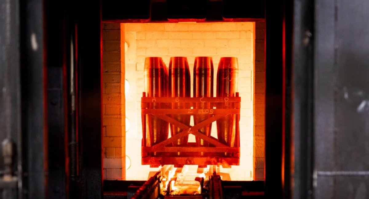 Виробництво артилерійських боєприпасів. Фото: BAE Systems