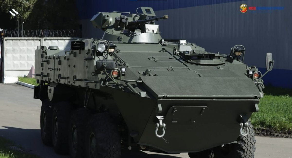 Перші фотографії нової довершеної версії БТР-22